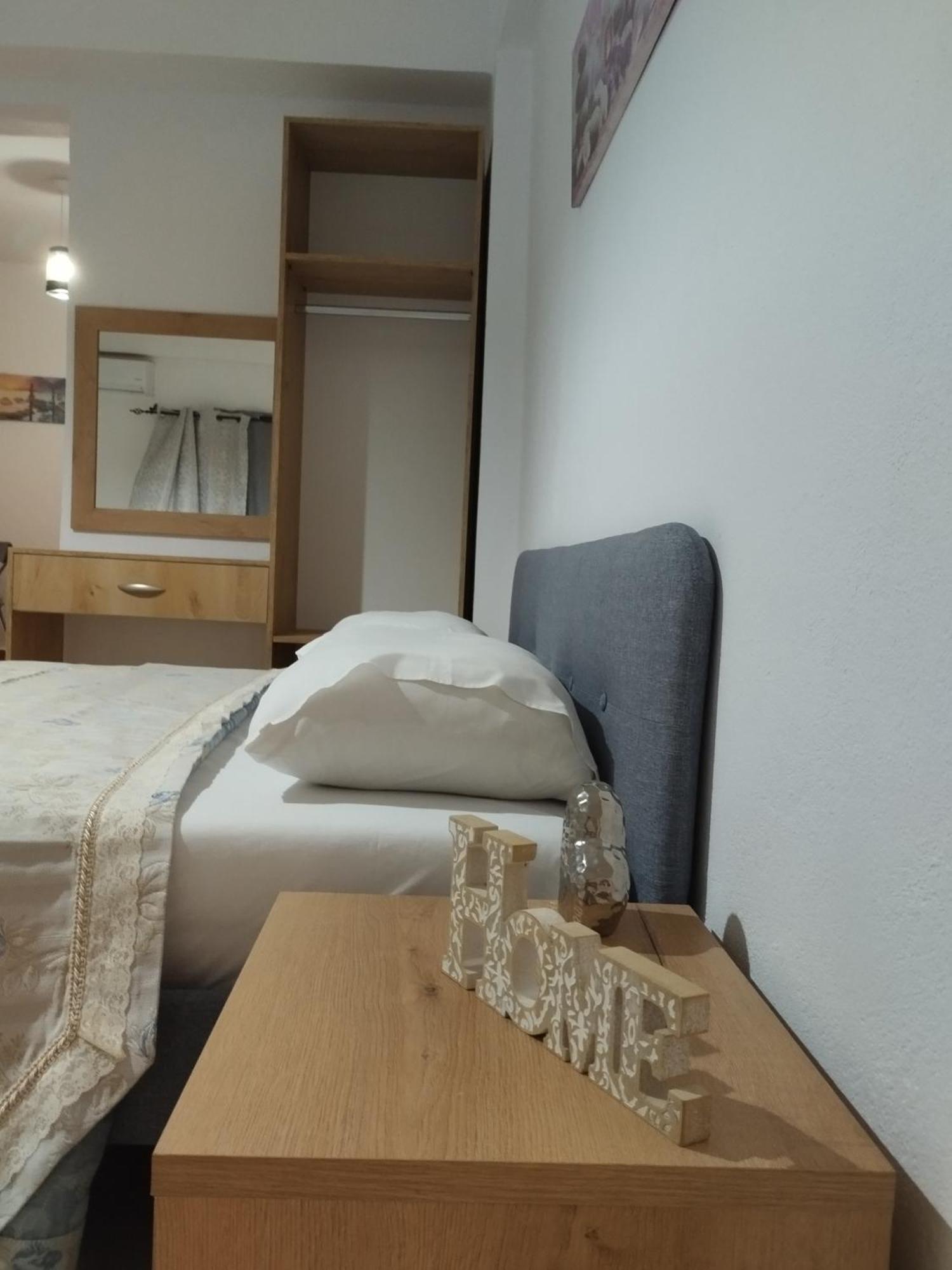 Dim'S Villas Qeparo Zimmer foto